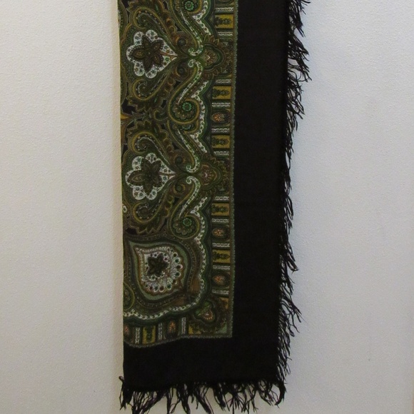 Green and black Russian design shawl - Picture 6 of 6